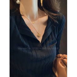 白色v領冰絲針織衫打底女夏季薄款超好看內搭修身長袖設計感上衣