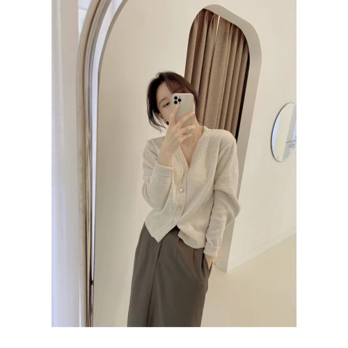 v領開衫外套毛衣女2025春秋新設計感小衆針織打底衫外搭薄款上衣