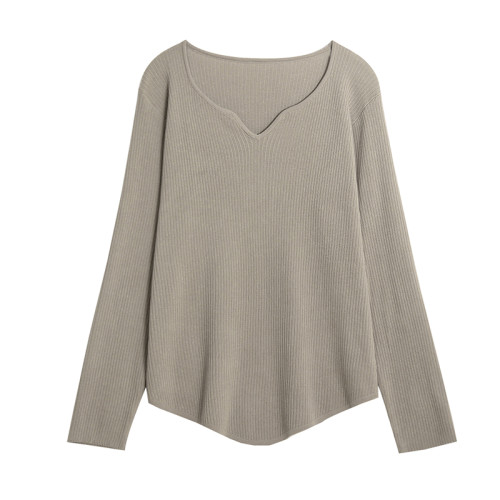 胖mm遮肚顯瘦v領長袖針織打底衫女秋冬新款大碼減齡內搭女士毛衣