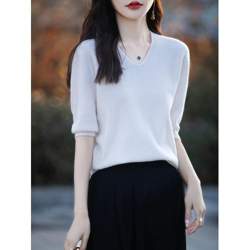 一線成衣針織短袖V領女五分袖薄內搭春夏親膚羊毛寬松半袖打底衫