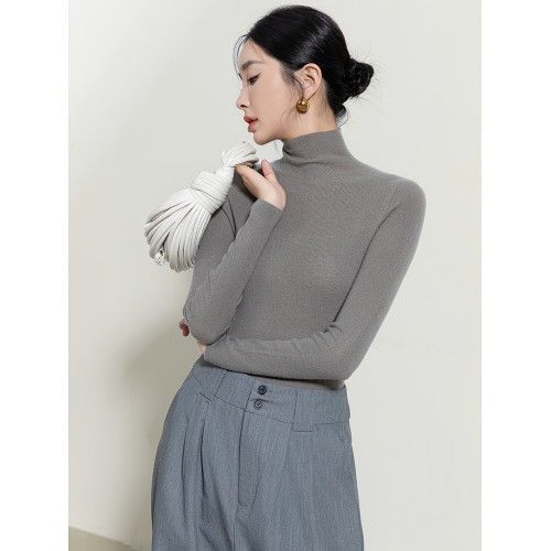 秋冬季精紡修身山羊絨衫女半高領套頭毛衣薄款純色內搭針織打底衫