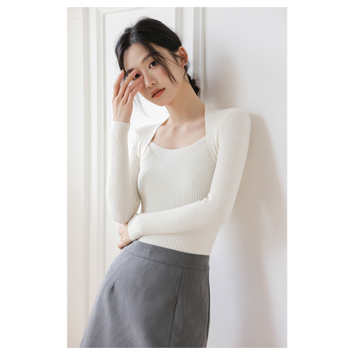 2025別致針織打底衫秋冬女裝U領性感洋氣百搭純色針織衫毛衣上衣