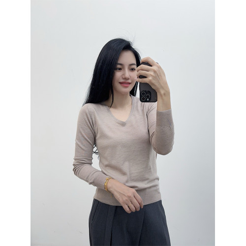 U＋羊毛剪標系列款女~100%美麗諾羊毛通勤V領長袖打底衫薄毛衣