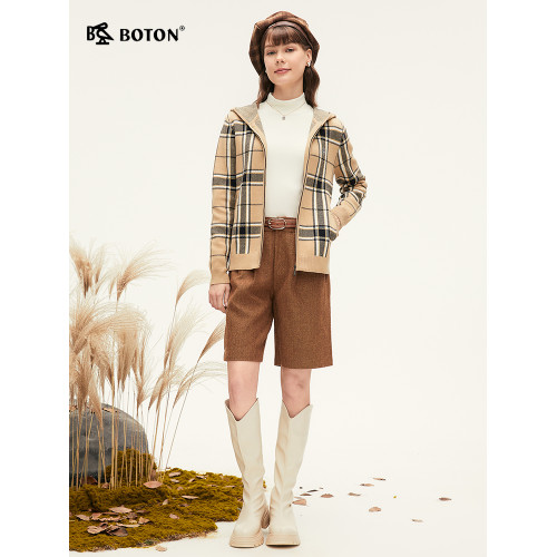 波頓2025秋冬季新款設計感小衆女士針織打底衫黑白色修身毛衣