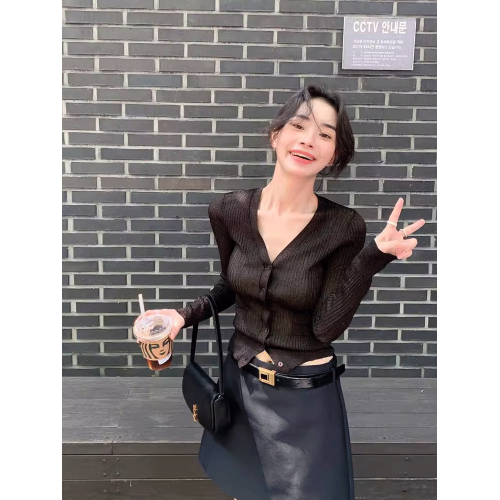 春秋新品~高級感碎金水光紗開衫針織修身打底衫上衣女薄款短外套