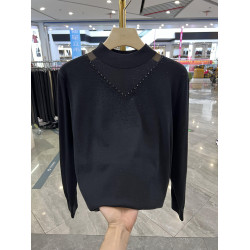 年輕媽媽鏤空鑲鑽半高領針織衫秋冬新款洋氣減齡打底衫中老年上衣