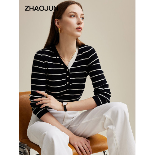 兆君2025春秋新款精紡條紋羊毛衫女v領長袖針織打底衫修身薄毛衣