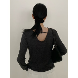 about moon2025春季露背打底衫波點時尚獨特針織衫修身顯瘦60804