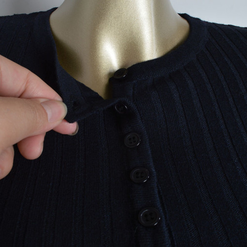 時尚設計感修身顯瘦圓領針織羊毛衫女春季新款撞色長袖薄款打底衫