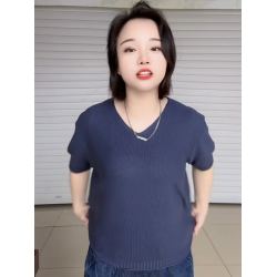 2025年夏季V領短袖針織衫女韓版大碼寬松短袖打底衫純色套頭上衣
