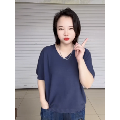 2025年夏季V領短袖針織衫女韓版大碼寬松短袖打底衫純色套頭上衣