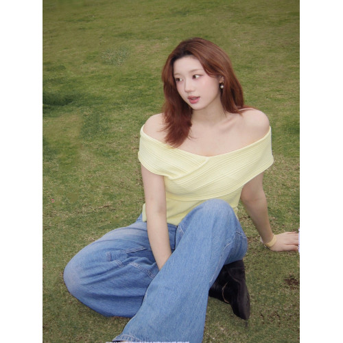 YKY IR020女裝25夏新款坑條交叉針織短袖可露麗風優雅度假打底衫