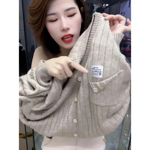 V領打底衫女內搭秋冬洋氣紐釦毛衣2024新款套頭針織衫口袋上衣ins