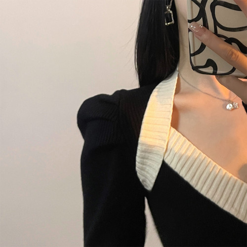 2024秋冬新款撞色針織上衣女v領毛衣設計感小衆泡泡袖打底衫長袖