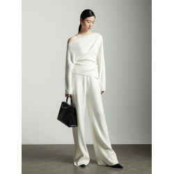 Bymolycho白色性感針織衫女春季斜肩打底衫設計感蝙蝠袖開叉毛衣