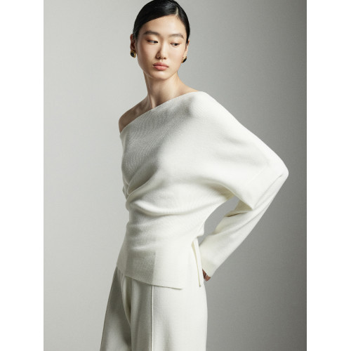 Bymolycho白色性感針織衫女春季斜肩打底衫設計感蝙蝠袖開叉毛衣