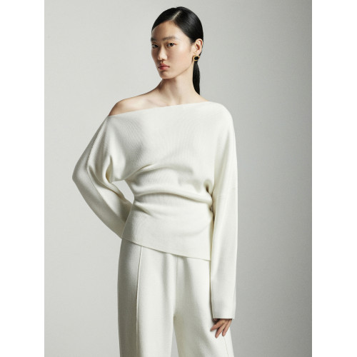 Bymolycho白色性感針織衫女春季斜肩打底衫設計感蝙蝠袖開叉毛衣