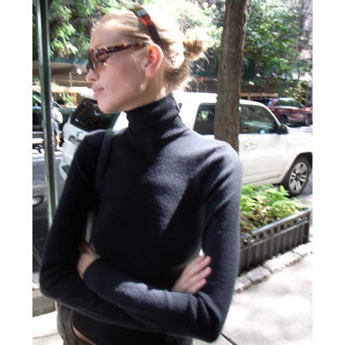 Frankies bikinis 黑色高領打底衫 修身生肩顯瘦內搭 包臀裙褲