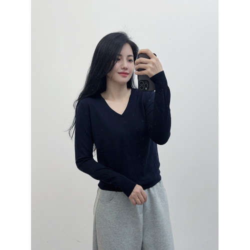 U＋剪標羊毛衫系列~100%美麗諾羊毛春秋薄款細膩親膚長袖打底衫女