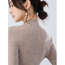 IULV●無壓感毛衣 無縫一體成型美利奴羊毛衫 18針精紡超細打底衫