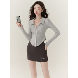 THRE2【獨秀曼兒】純欲辣妹淺灰v領上衣女2025新款修身性感打底衫