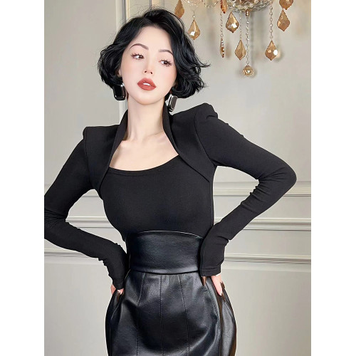 LYXJ【南法藝術】設計感立領墊肩內搭女春秋季復古修身針織打底衫