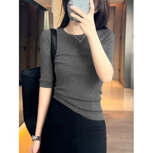 潮牌新款洋氣修身圓領套頭上衣女裝氣質五分袖簡約純色針織打底衫