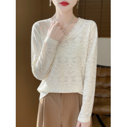 精紡羊毛高級感釘珠蕾絲拼接V領針織衫女春季內搭打底衫毛衣上衣