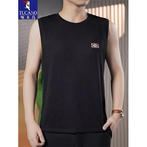 啄木鳥男士夏季新款背心冰絲休閒百搭運動健身坎肩無袖圓領上衣