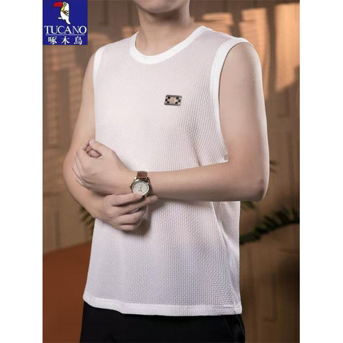 啄木鳥男士夏季新款背心冰絲休閒百搭運動健身坎肩無袖圓領上衣