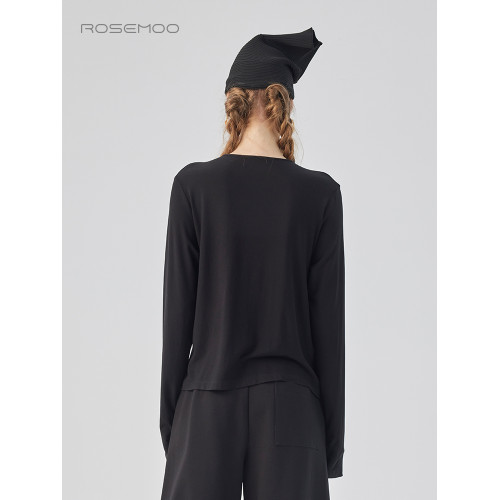 容子木ROSEMOO25年春季新款舒爽親膚針織V領打底衫RSS1TP123A