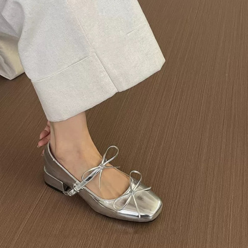 法式粗中跟漆皮單鞋女2025新款淺口蝴蝶結甜美方頭瑪麗珍鞋小皮鞋