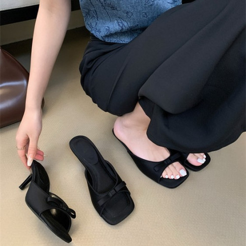 法式高級感蝴蝶結方頭露趾細跟涼拖鞋夏季仙女風外穿高跟鞋涼鞋子