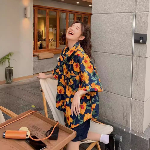 港風復古短袖襯衫親子裝夏季花朵印花寬松設計感小衆中大童裝上衣