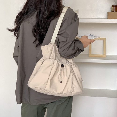 包包女2023秋冬新款大容量時尚簡約淑女氣質尼龍托特包學生上課包