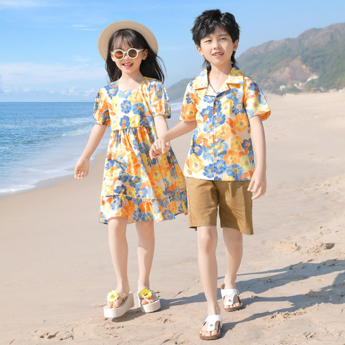 2025款沙灘親子裝夏季度假洋氣休閒裝一家四口連衣裙