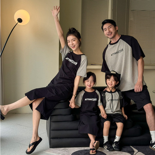夏季短袖連衣裙家庭裝一家三四口韓版洋氣炸街拼接字母印花全家服