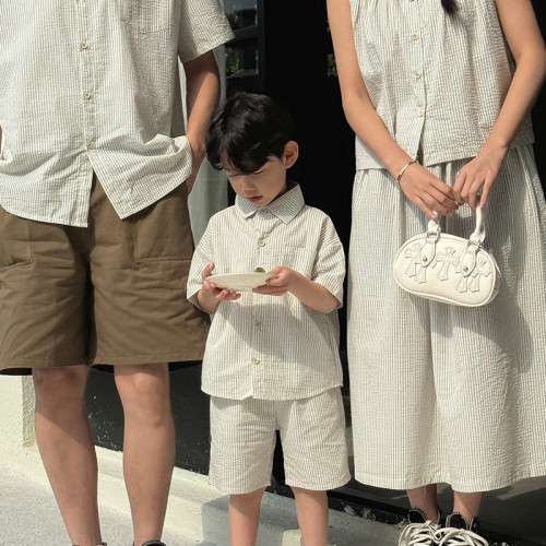 韓國童裝男女童親子裝套裝2024新款夏裝輕薄條紋襯衫兩件套家庭裝