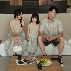 韓國童裝男女童親子裝套裝2024新款夏裝輕薄條紋襯衫兩件套家庭裝