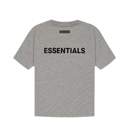 ESSENTIALS復線SS22第八季植絨字母短袖