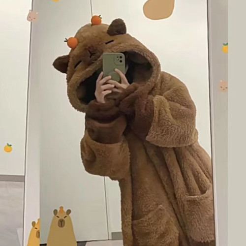 特價！！卡皮巴拉水豚睡衣女2025冬季新款連帽珊瑚絨可愛風睡袍