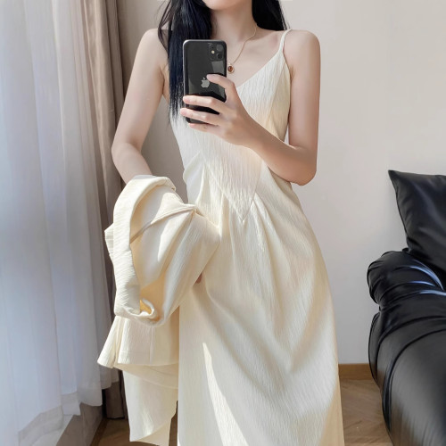  6028大碼女裝夏季薄款微胖mm套裝顯瘦吊帶裙短袖兩件套