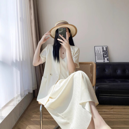 6028大碼女裝夏季薄款微胖mm套裝顯瘦吊帶裙短袖兩件套