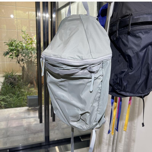 新款15L刺綉男女雙肩包戶外防水折曡登山包輕便耐磨後背包運動書包