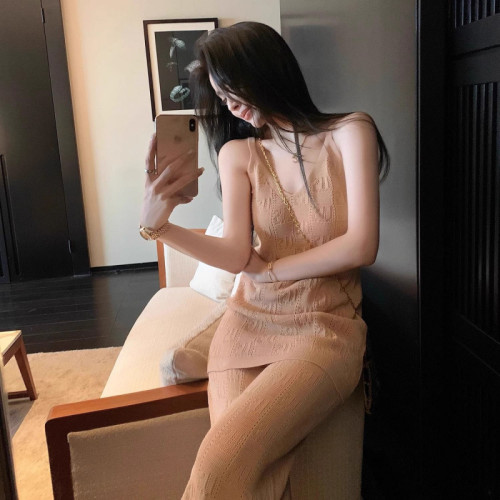 氣質新款套裝女夏季設計感背心吊帶上衣休閒顯瘦長