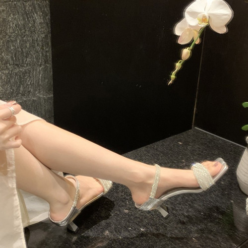 葡萄媽同款~ 晚宴女主~ 絕美閃鑽6cm交叉一字帶露趾高跟涼鞋