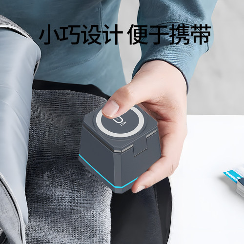 新款磁吸三合一無線充電器適用蘋果手機手錶耳機無線充