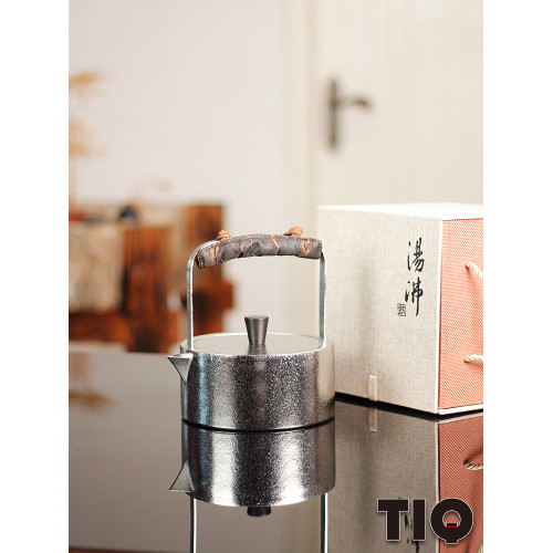 裕隆全新款純鈦燒水壺煮茶壺泡茶壺養生壺家用茶具高端戶外提梁壺