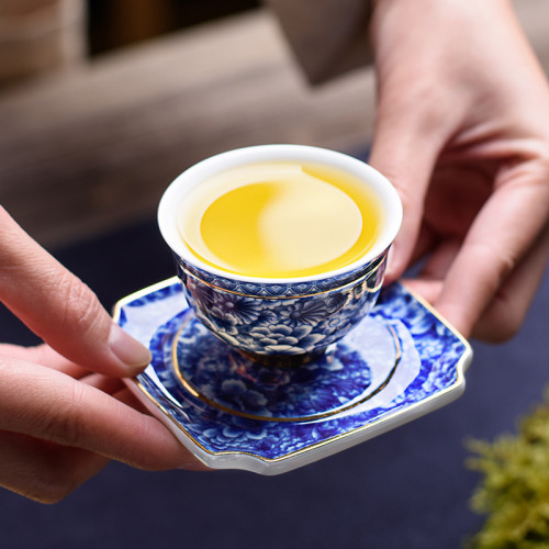 青花瓷茶盃中式復古品茗盃主人盃小茶碗陶瓷功夫茶具描金茶碗單盃