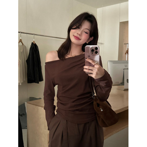 安可拉紅色斜肩上衣女鞦季修身一字領長袖T恤打底衫辣妹露肩內搭
